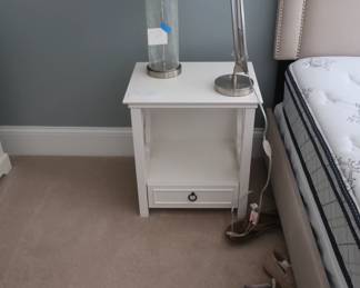 second night stand and lamp