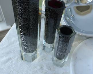3 black vases Mondruzzato