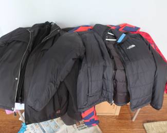 Vineyard Vines mens clothing and other Sizes are medium