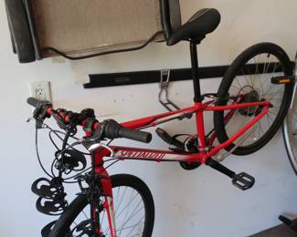 Specialized hotrock girls bike