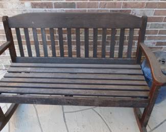 outdoor bench that rocks