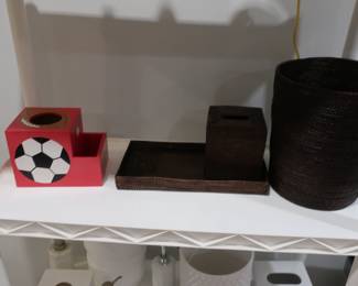 bath accessory items