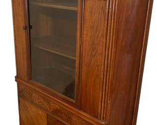 Deco hutch