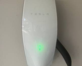 TESLA CHARGER