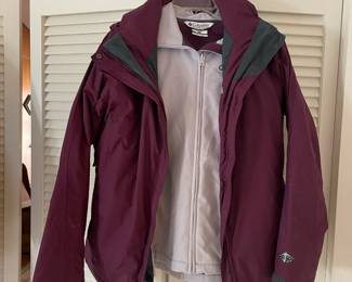 Columbia multi-layer jacket barely worn. Size L but may also fit M.