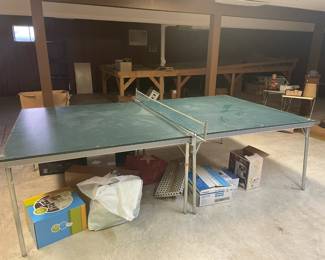 Ping-Pong table