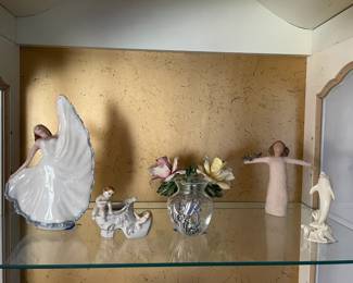 Vintage & antique collectables for your tabletops, china cabinets, fireplace mantle, etc. 