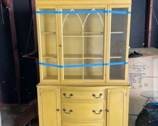 Duncan Phyfe style china cabinet/hutch/bookcase. Restore to its original mahogany glory! Circa 1940's. See matching table/chairs.