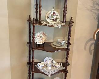 German 5-shelf with spindle legs