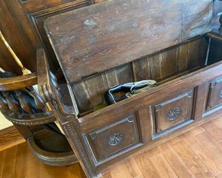 Great Storage for those hats and gloves