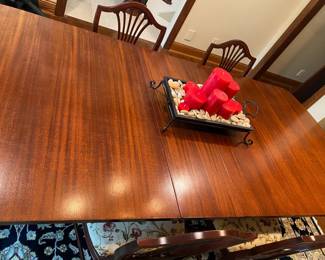 Duncan Phyfe Table w/4 Chairs