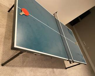 Harvard Ping Pong Table with net, paddles and balls.