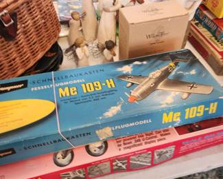 model planes new in box vintage