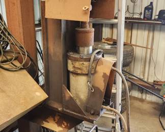 hydraulic press
