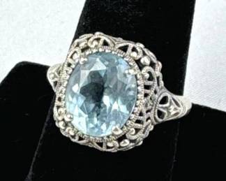 925 Silver Sky Blue Topaz Ring