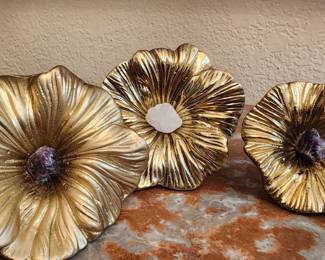 beautiful all NEW decor.