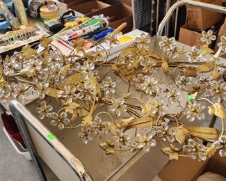 vanity flower light fixtures