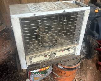 Kerosene heater. (Working)