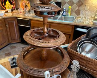 mid century display/entertainment Polynesian tier