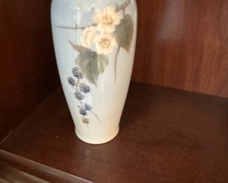 Antique Bavarian vase