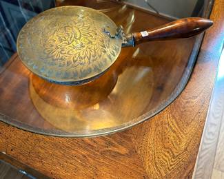 Brass waste container with wooden handle