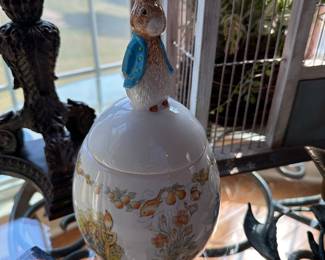 Beatrix potter cake topper egg