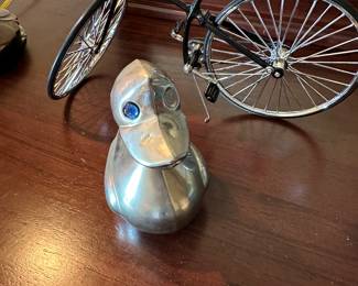 Silver duck bank