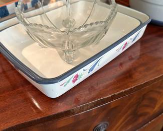 Poppies in bloom by Lenox casserole 