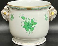 Fine HEREND Hungary Chinese Bouquet Apponyi Green Cache Pot 7283 AV