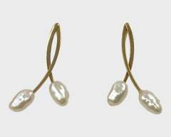 Fine 14K Yellow Gold Freshwater Pearl Pierced Earrings