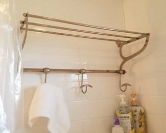 Hotel-style amenity rack