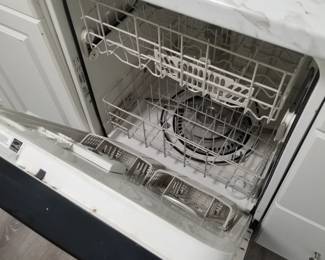 Amana dishwasher