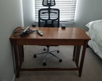 Desk & executive chair