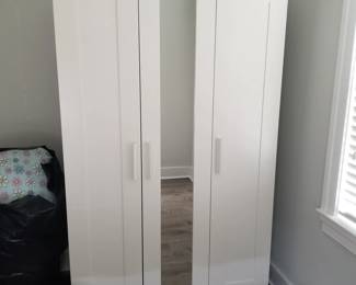 White mirrored wardrobe