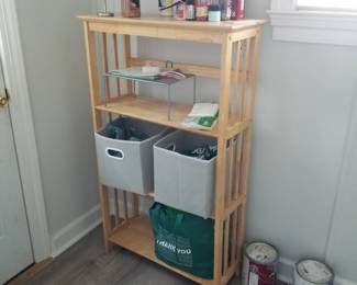 Storage shelf