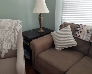 End table; table lamp