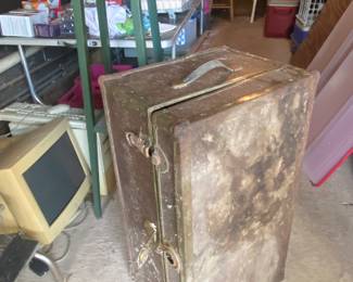 Old trunk