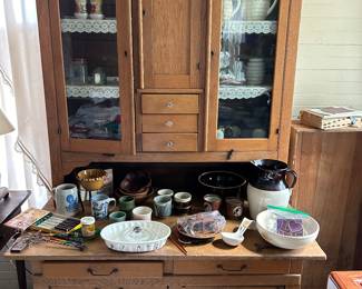 Hoosier kitchen cabinet