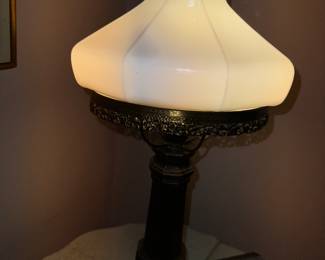 Gorgeous lamp 