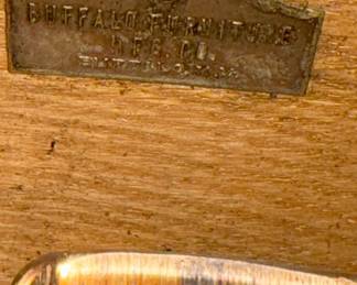 Better pix "Buffalo Furniture"