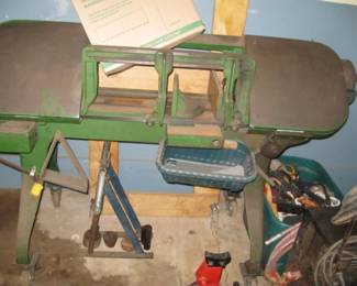 METAL BAND SAW