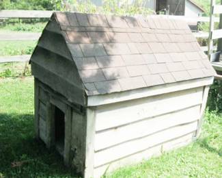 DOG HOUSE