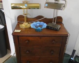 Because two table lamps, and a really nice fluted bowl look good on an outstanding small dresser