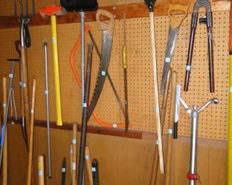 More garden implements and some saws too