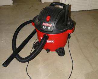 Nothing to see here folks, just a shop vac in the middle of the floor