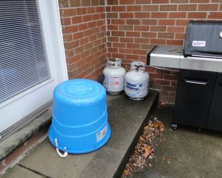 Yes, it would have been way to much to turn the tub right-side up, but we have two propane tanks, and a BBQ grill too