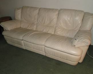Recycling couch