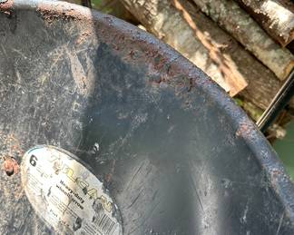 992b Wheel Barrow Detail