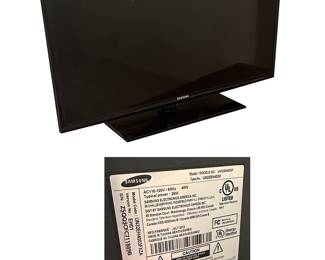 990 Samsung 32in TV 2012 30.00 - Discounted Price 15.00