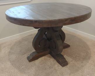 Round Breakfast Table